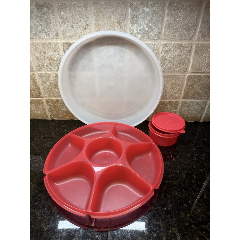 Tupperware Serving Center 6-Part Divided Party Veggie Snack & Dip Tray Red